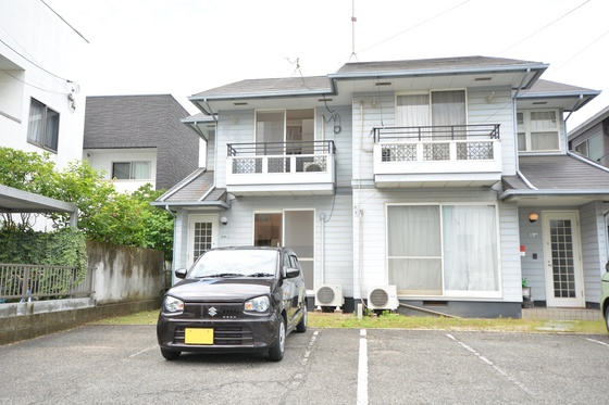 ファミーユ21　西