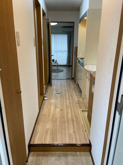 物件内観写真10　(別号室写真です)