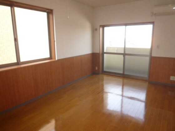 物件内観写真2　(他号室のお写真です)