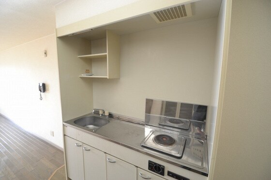 物件内観写真3　(※他号室の写真です。)