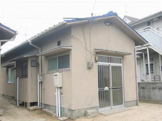 妹尾借家（南）