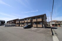 アルカディア　E棟の外観写真