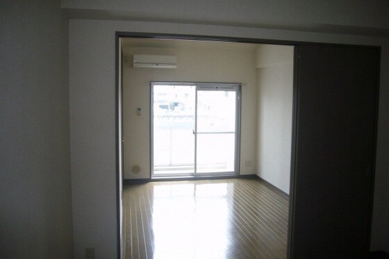 物件内観写真2　(他号室のお写真です)