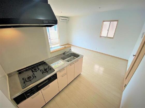 物件内観写真3　(※他号室の写真です)