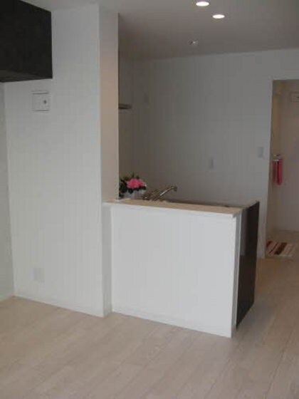 物件内観写真2　(他部屋です)