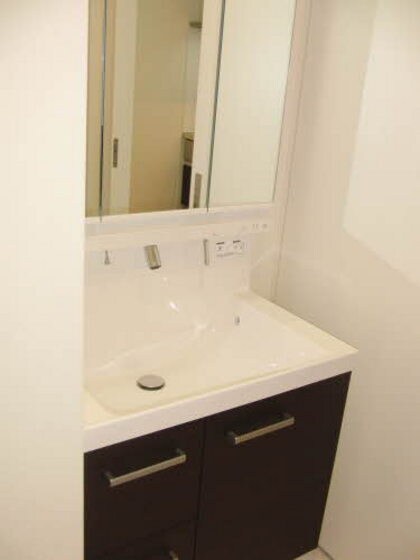 物件内観写真6　(他部屋です)