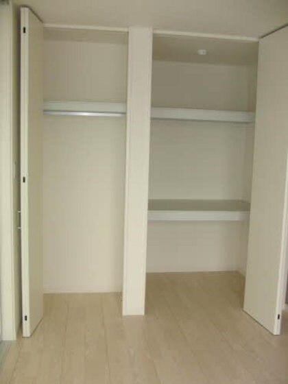 物件内観写真8　(他部屋です)