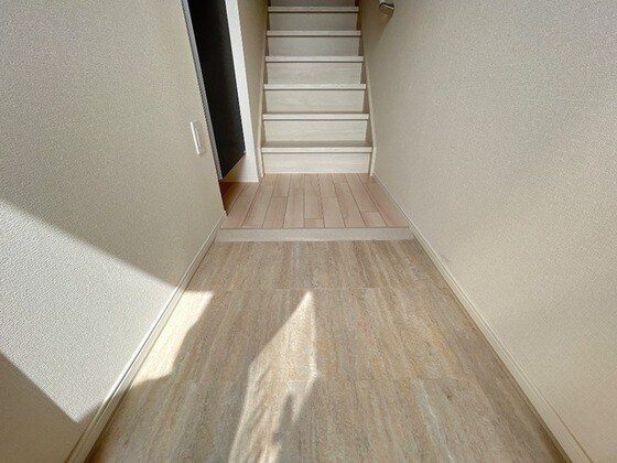 物件内観写真8　(※他号室の写真です。)