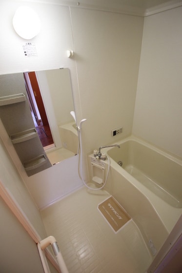 物件内観写真4　(他号室のお写真です)