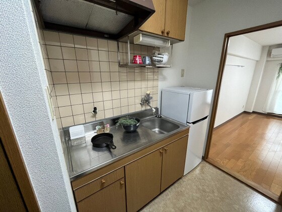 物件内観写真3　(他号室のお写真です)