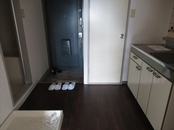 物件内観写真10　(別号室写真です)