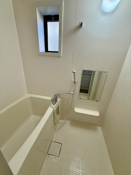 物件内観写真4　(他号室のお写真です)