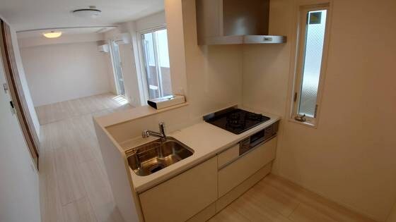 物件内観写真3　(別号室写真です)