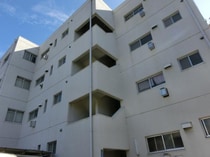 高徳線 佐古駅 4階建 築41年の外観写真