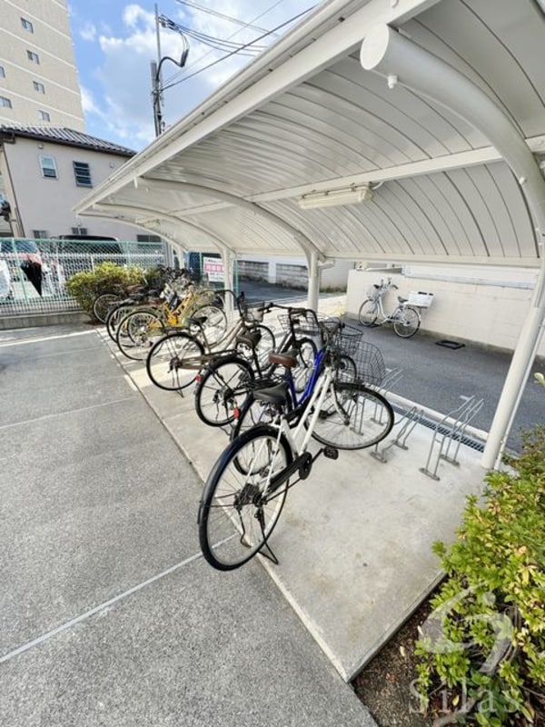 敷地内/建物
