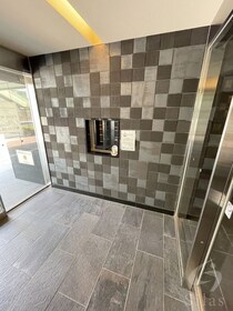 プレサンス塚本グランゲートの外観写真