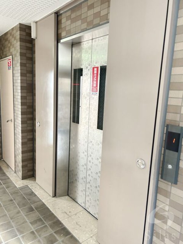 敷地内/建物