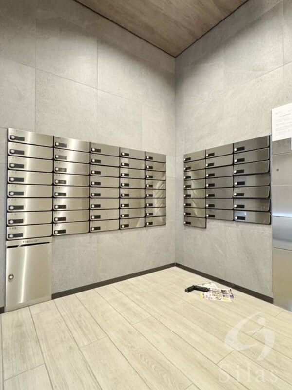 敷地内/建物