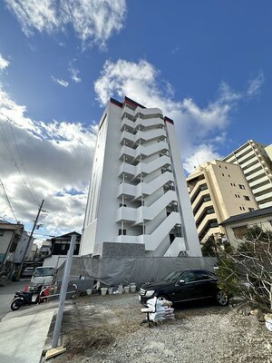 ONLYONE川西小戸外観写真