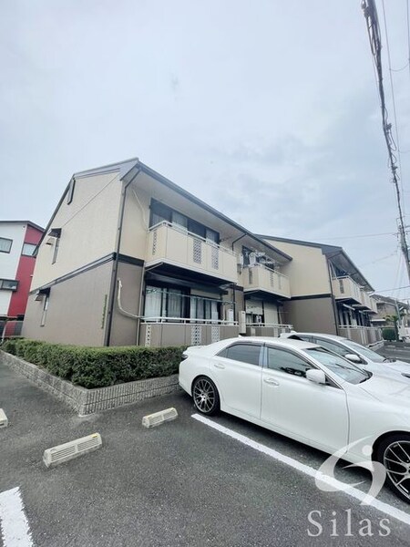 ペニーレイン外観写真