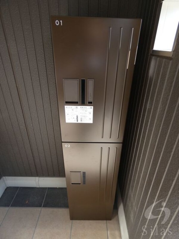 敷地内/建物