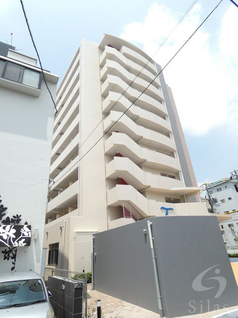セレニテ江坂ルフレ