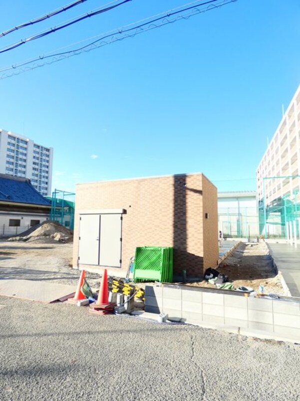 敷地内/建物