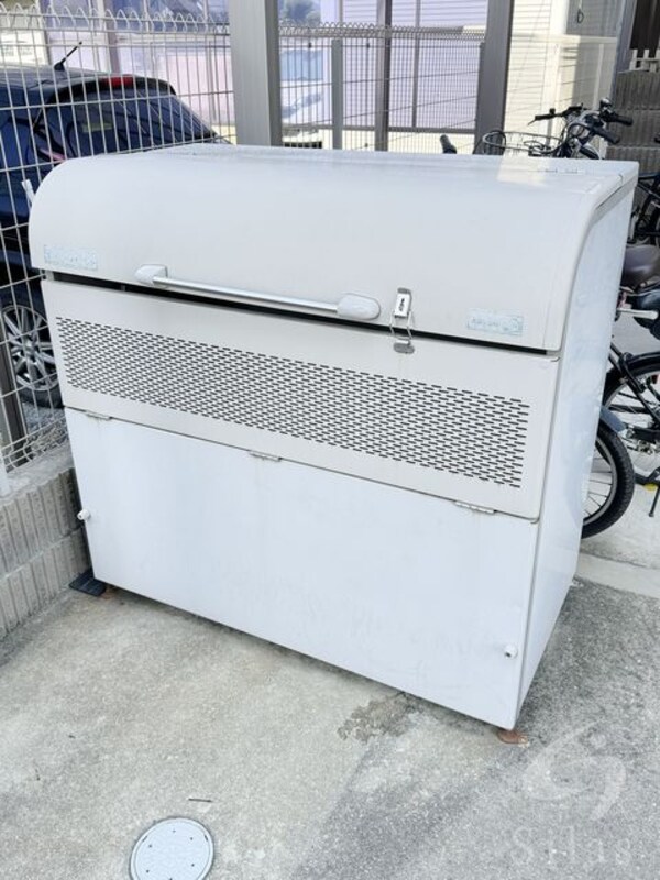 敷地内/建物