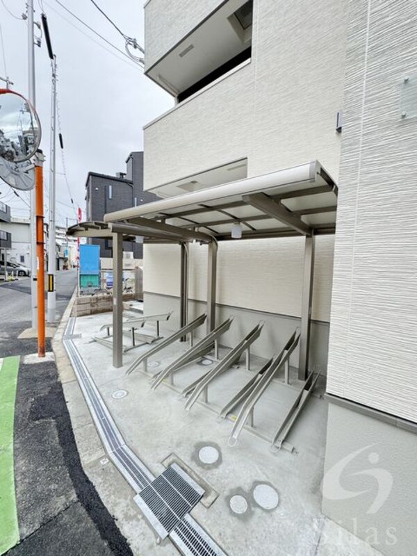 敷地内/建物