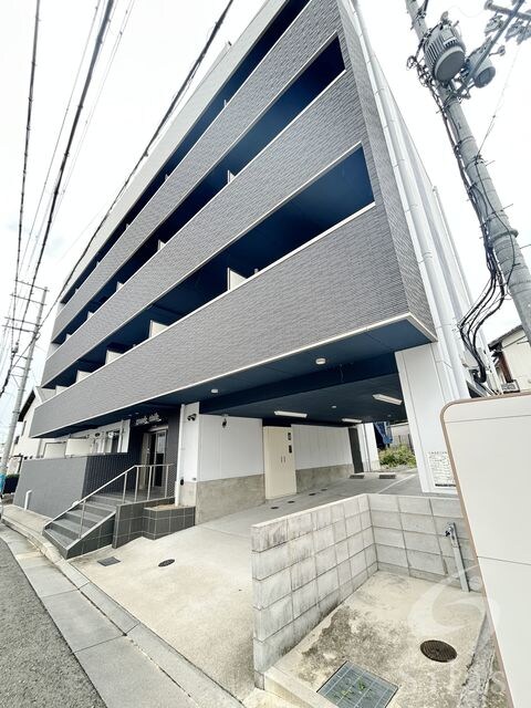 グランデトワールの物件外観写真