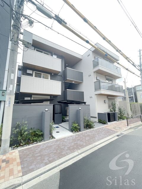 ルミナスの物件外観写真