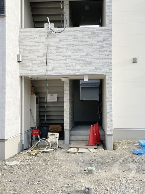 物件外観写真5　(建築中)