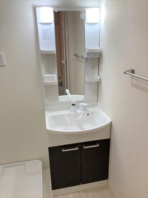 物件内観写真6　(同仕様)