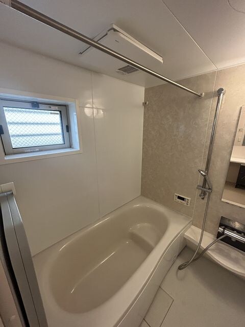 物件内観写真8　(同仕様)