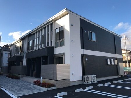 ラ・グランディール外観写真