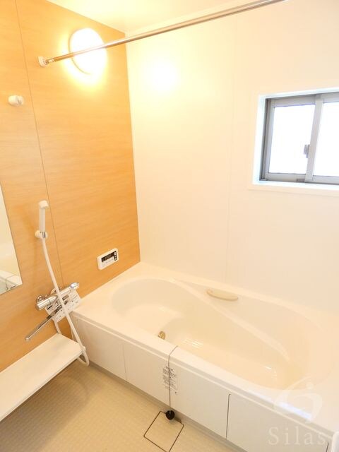 物件内観写真1　(同仕様)