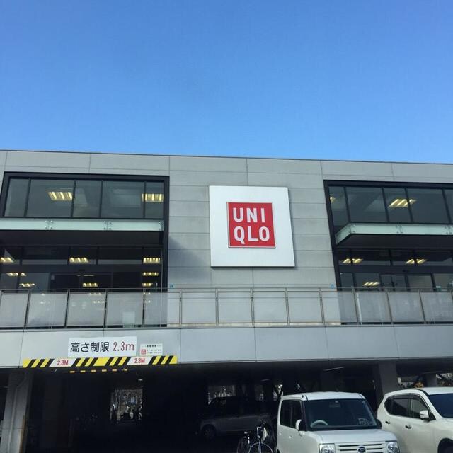 ユニクロ豊中服部店