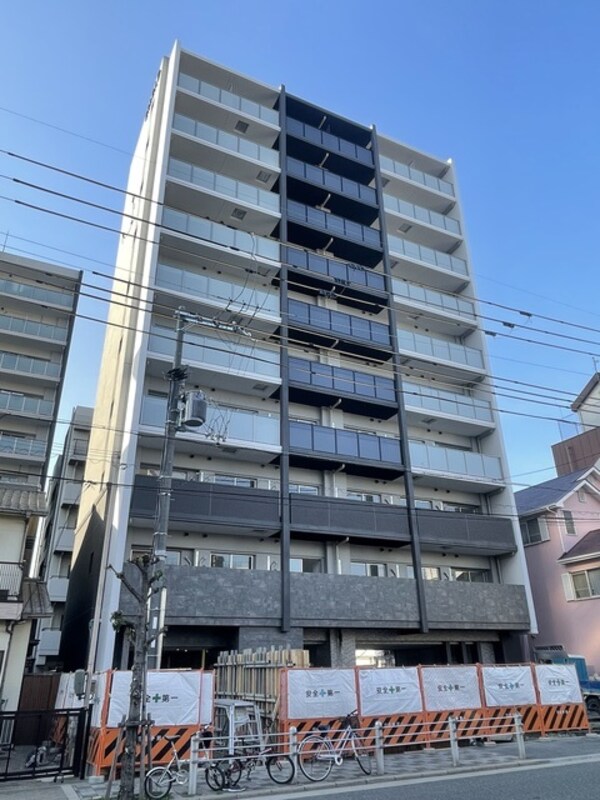 建設中