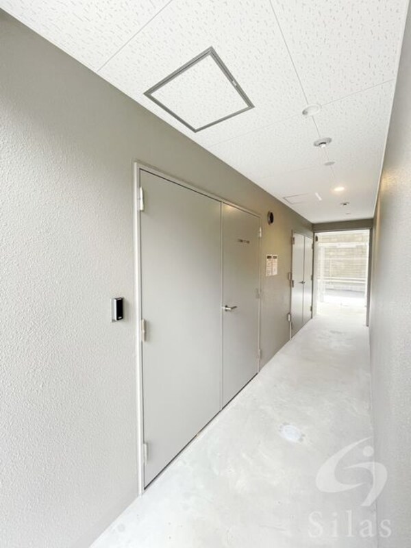 敷地内/建物
