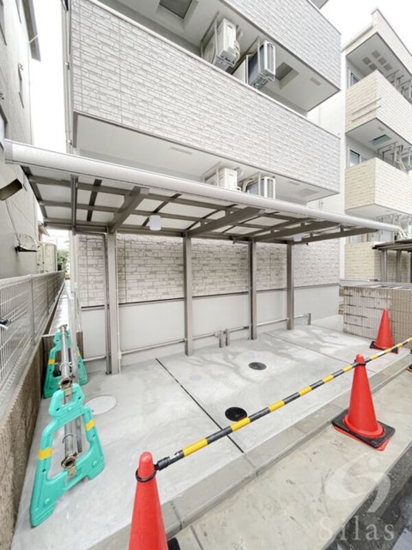 敷地内/建物