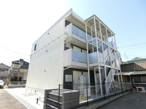 リブリ・尼崎メゾン外観写真