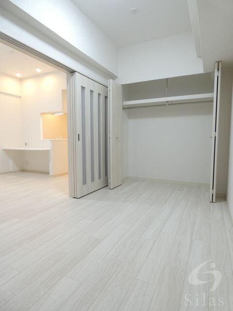 物件内観写真16　(色違いパターン有り。)