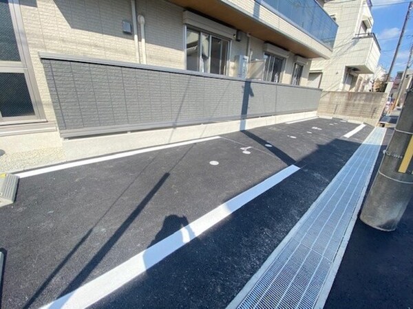 敷地内/建物