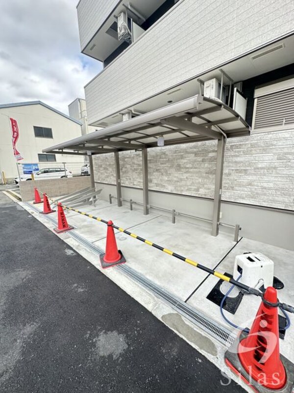 敷地内/建物