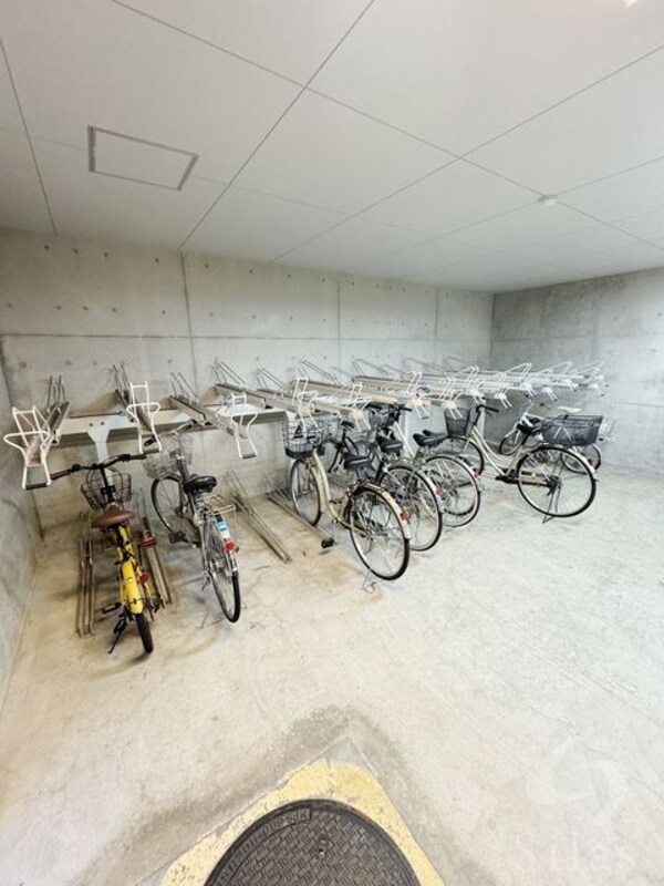 敷地内/建物