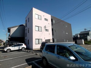 ルナ　フロースII外観写真