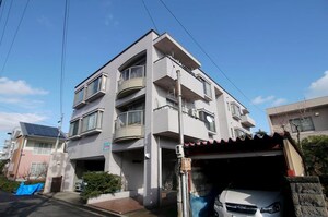 メゾンファミリオ外観写真
