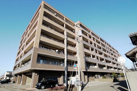 ロアール春日南（７０７）外観写真