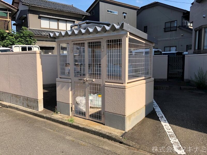 物件内観写真20　(ゴミ庫)