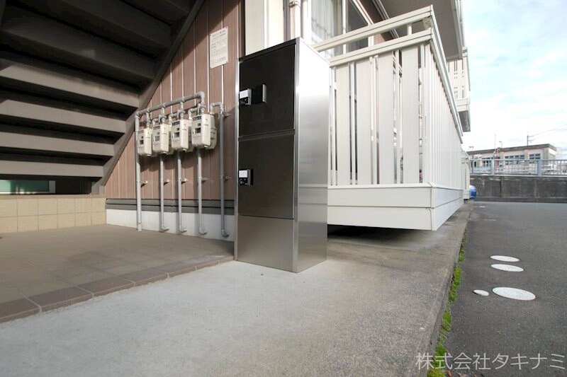 物件内観写真23　(宅配ボックス)